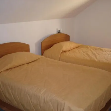 Laplandia Hotel, Pamporovo, Bulgaria Apartment
